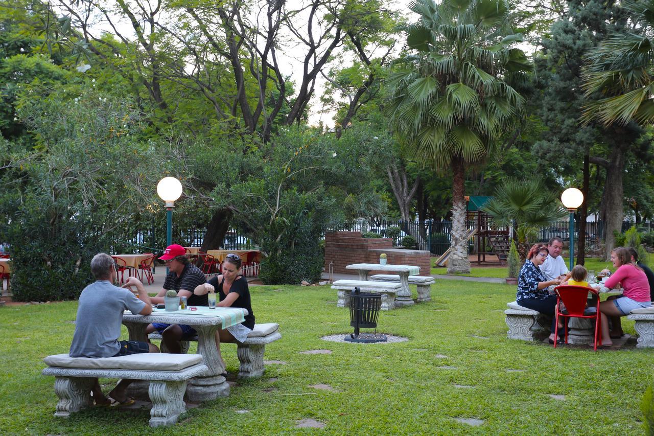 Minen Hotel Tsumeb Exterior foto